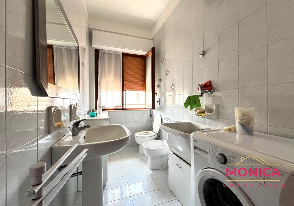 VIA DEGLI IRIS