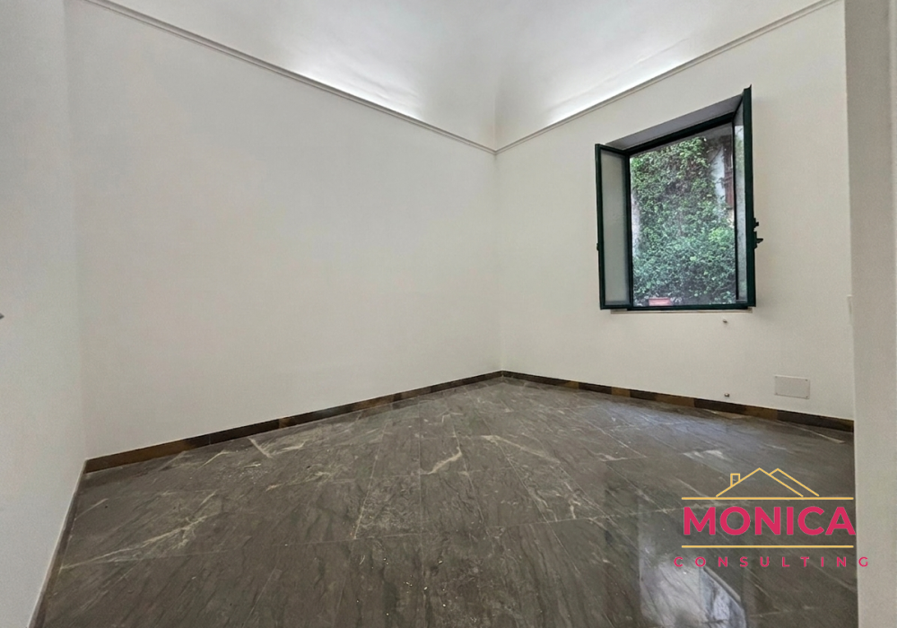 VIA SALVATORE LONERO 37