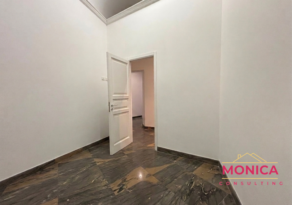 VIA SALVATORE LONERO 37