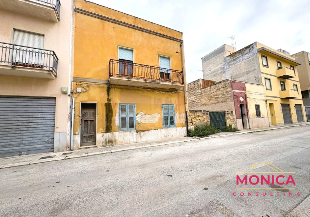 VIA DEL MANDORLO 60