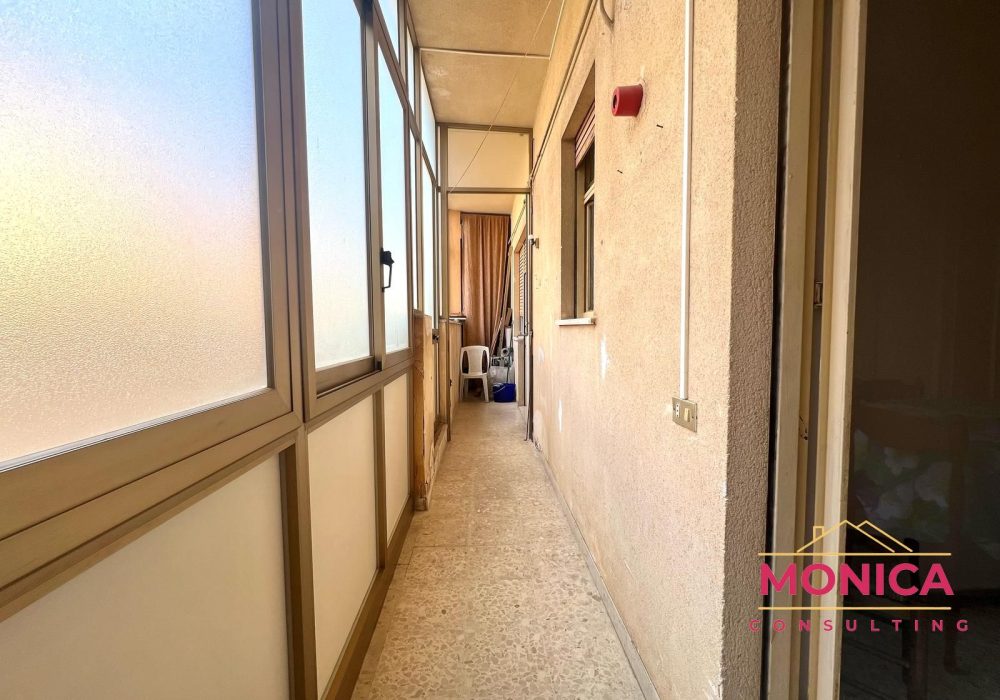 VIA DELLE ACACIE 77