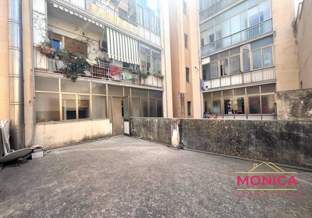 VIA DELLE ACACIE 77