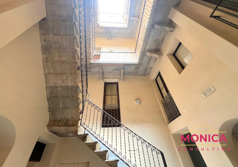 VIA COLONNELLO ROMEY 28