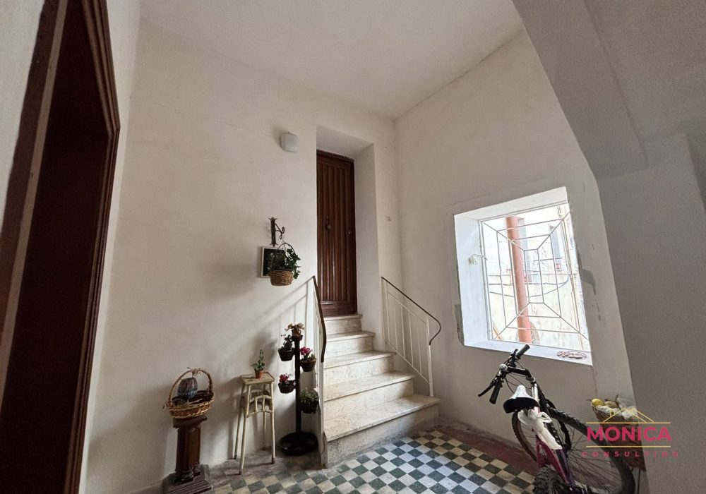 VIA SAN FRANCESCO D'ASSISI 56